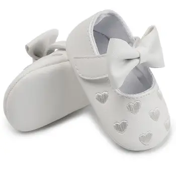 1 זוג נעלי תינוק רקום לתנוחות נעליים עם עניבת הפרפר לב רך נעליים אביזר הביתה חדר שינה סלון חיצוני