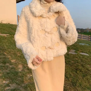 2021 הסתיו-חורף אופנה פשוטה עם שרוולים ארוכים הטמפרמנט של הנשים עבה חם כבש קטיפה מעיל הפרווה המזויפת נשים מעיל