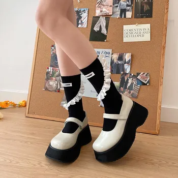 Y2k בציר גרביים נשים אופנה מכתב הדפסה Harajuku נשים גרביים Lacework לוליטה המתוקה בנות Kawaii חמוד שחור לבן ארוך גרבי